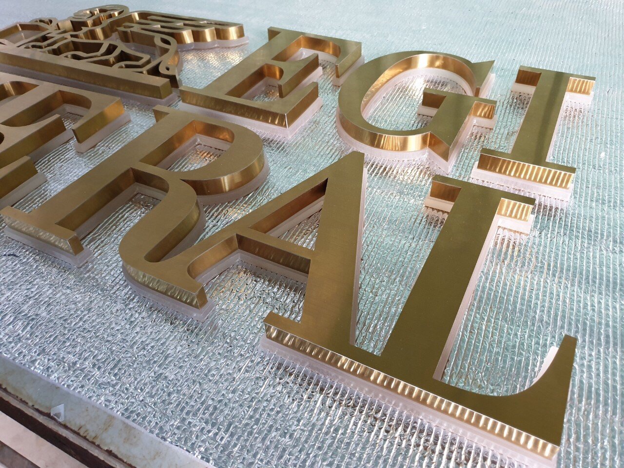 GIA CÔNG CẮT CNC& LASER GIÁ RẺ TẠI TP HCM