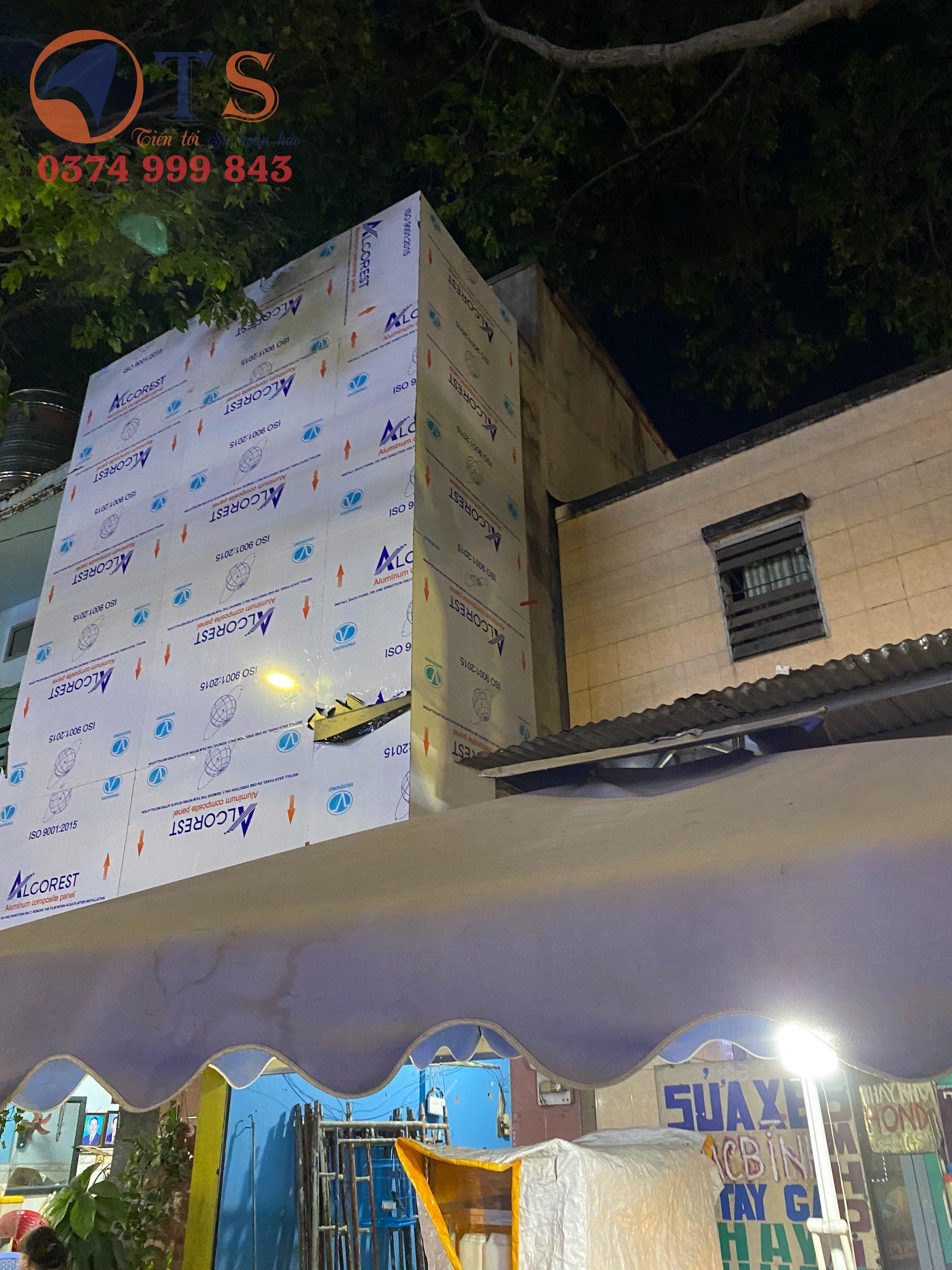 Lên khung và ốp Alu