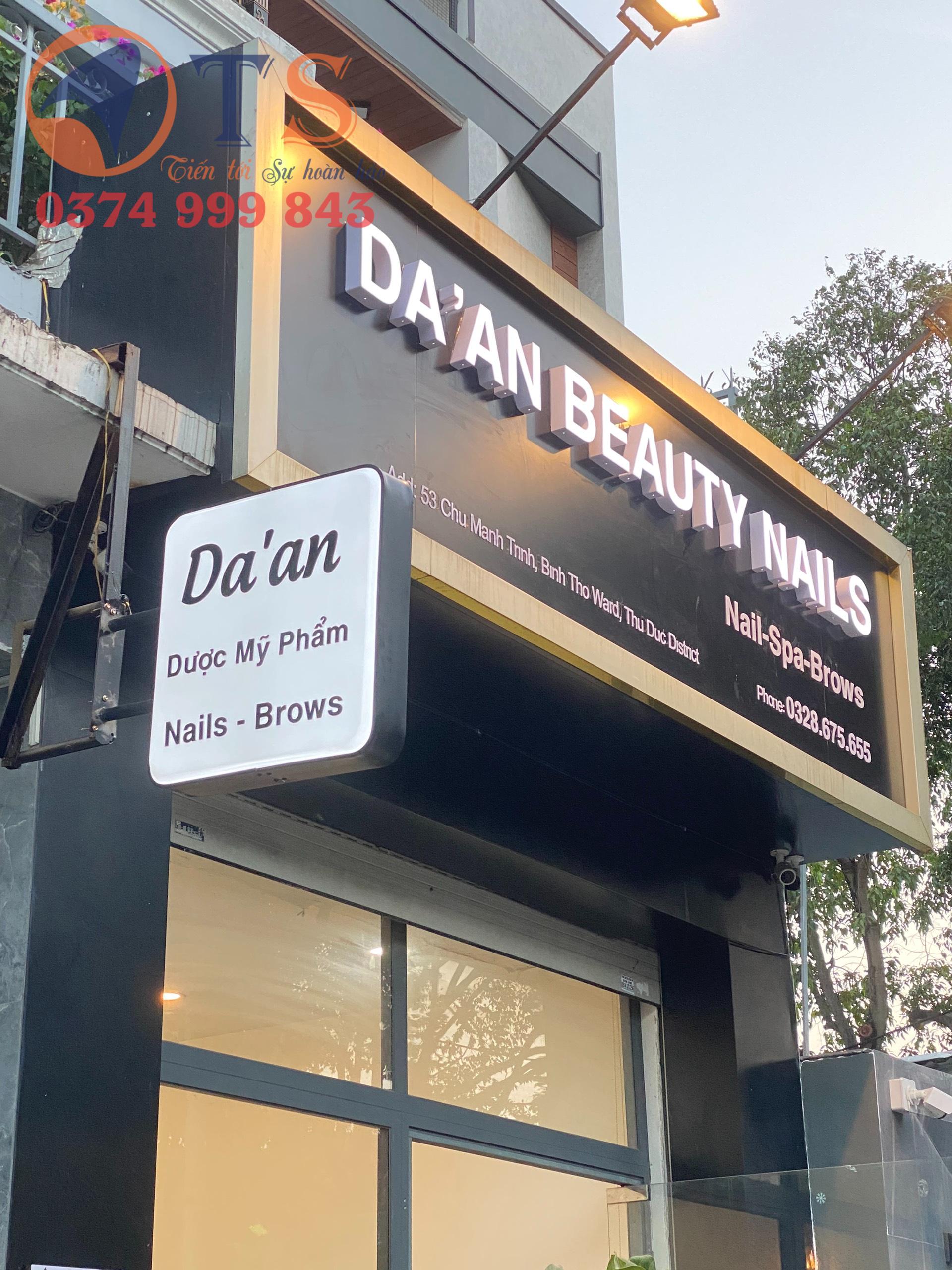 Bảng hiệu Nail