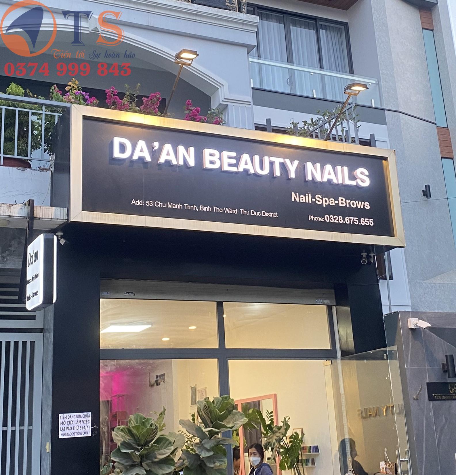 Thiết kế, thi công logo chữ nổi mica chất lượng, chuyên nghiệp