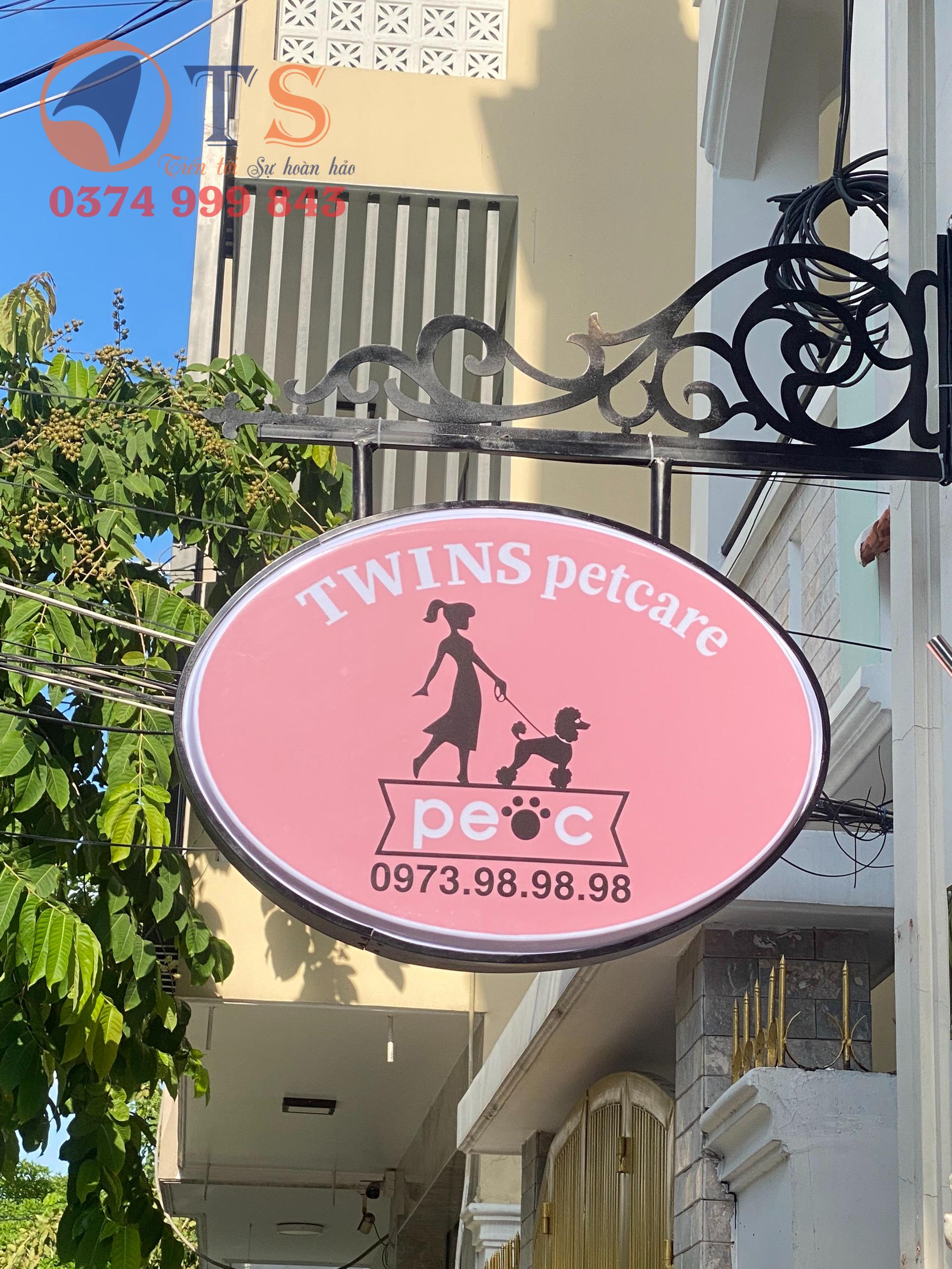 Hộp đèn hút nổi hình elip Hộp đèn hút nổi hình elip