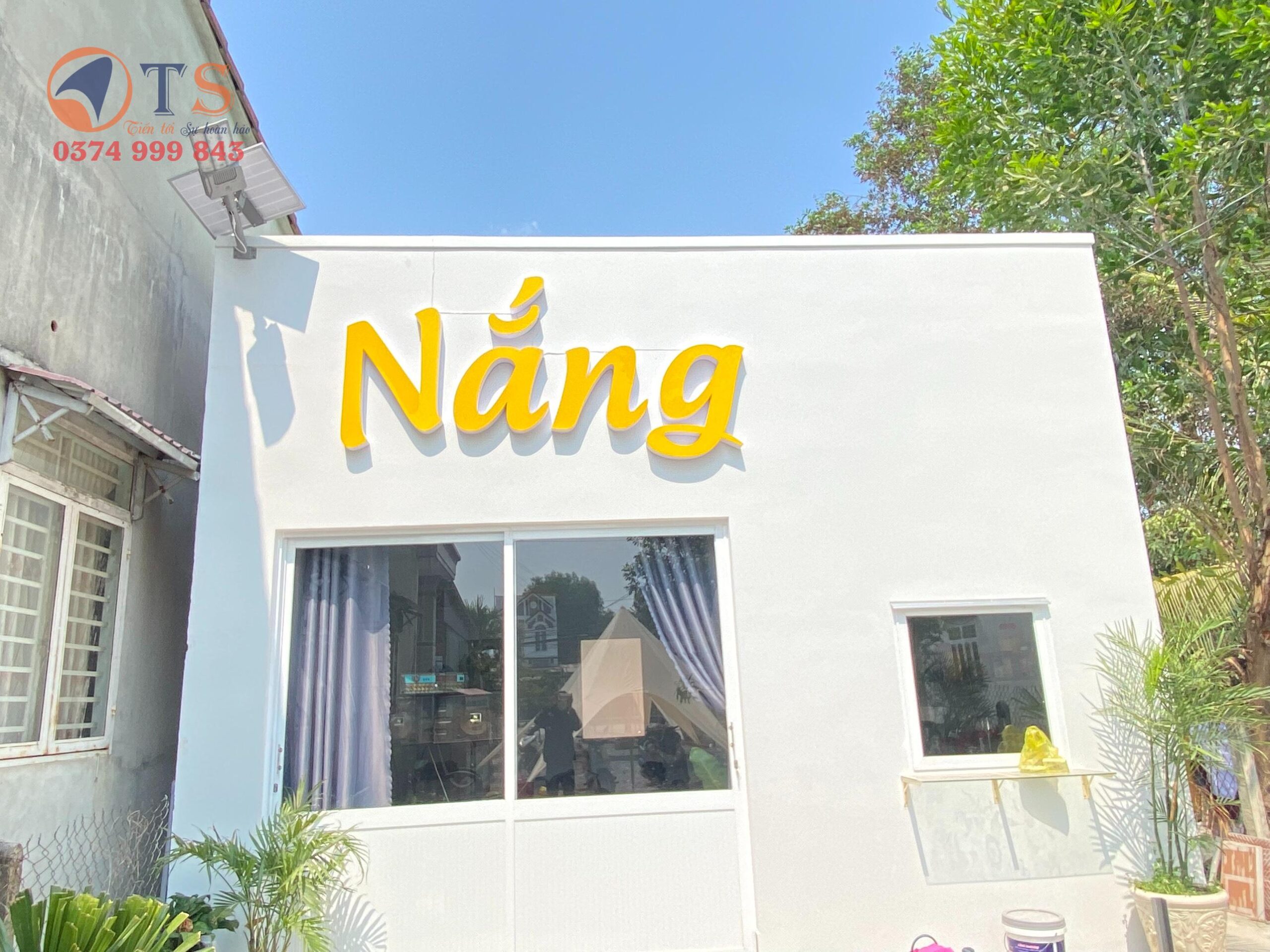 ☕ Thi Công Bảng Hiệu Quán Cà Phê Nắng – Đơn Giản Nhưng Cực Kỳ Cuốn Hút